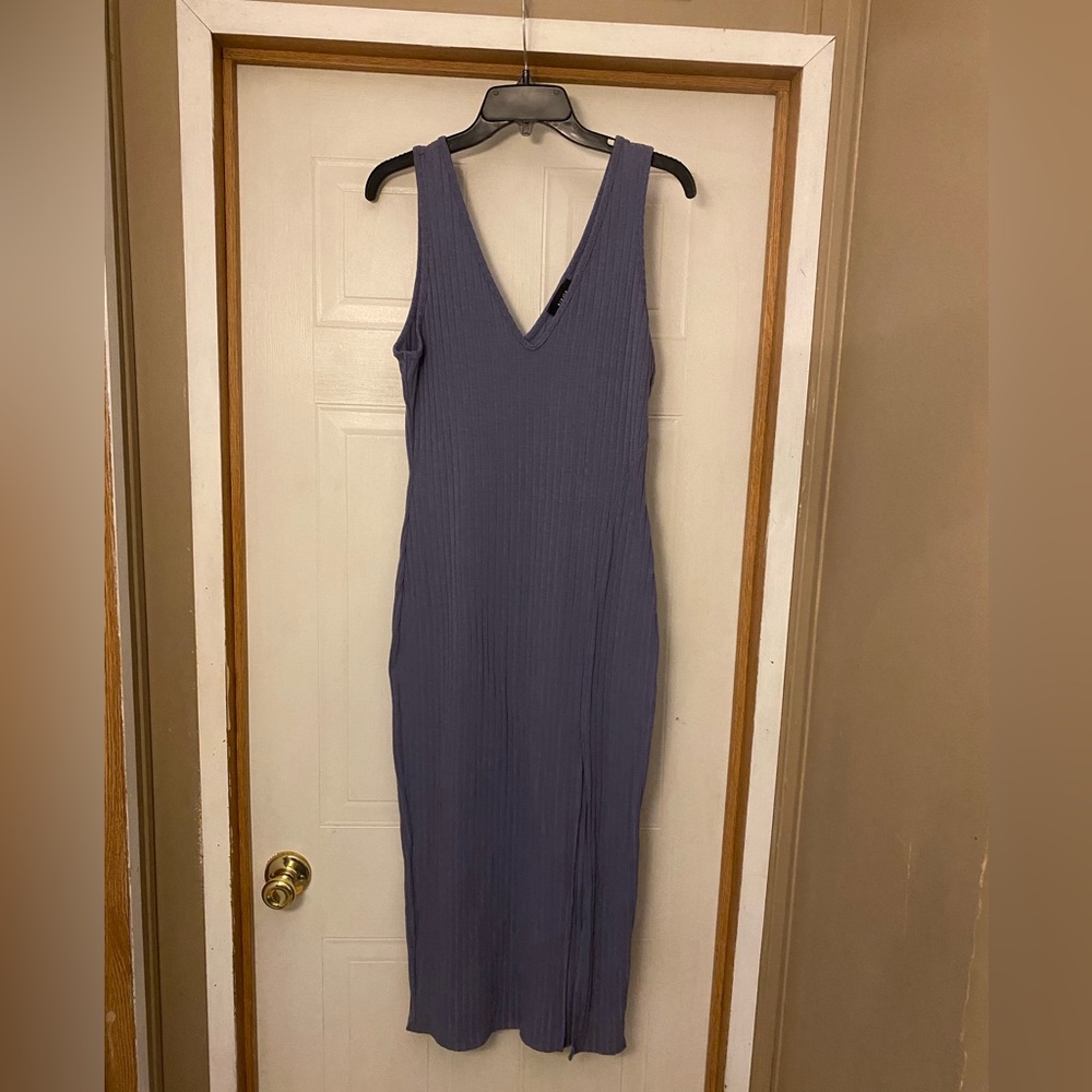 Vici Sleeveless V-Neck Ribbed Maxi Dress - Periwinkle
